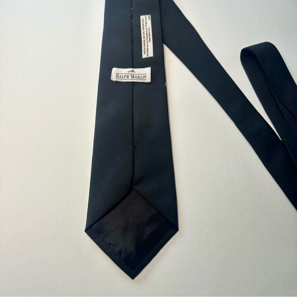 Vintage Dr. Evil 2000 Austin Powers: Frickin Idiots by Ralph Marlin Classic Tie - Picture 2 of 5